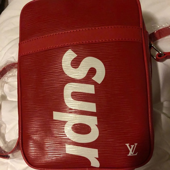 supreme x lv shoulder bag